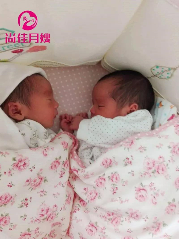 尚佳專業(yè)月嫂丨科普丨寶寶一天放N個(gè)屁，是腸胃不好？