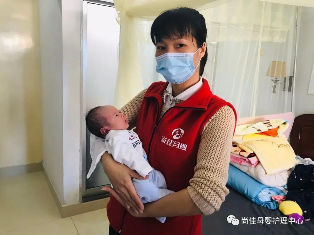 尚佳專業(yè)月嫂丨預(yù)防丨乳腺炎，怎么辦？